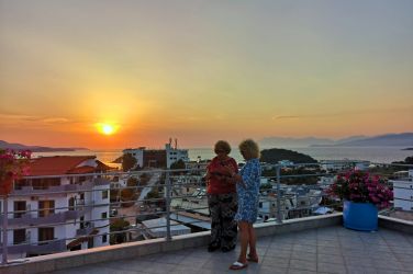 Почивки в Албания 2023, оферти за КСАМИЛ хотели в центъра на курорта!